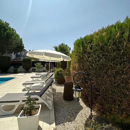 Vila London By Luxury Group *